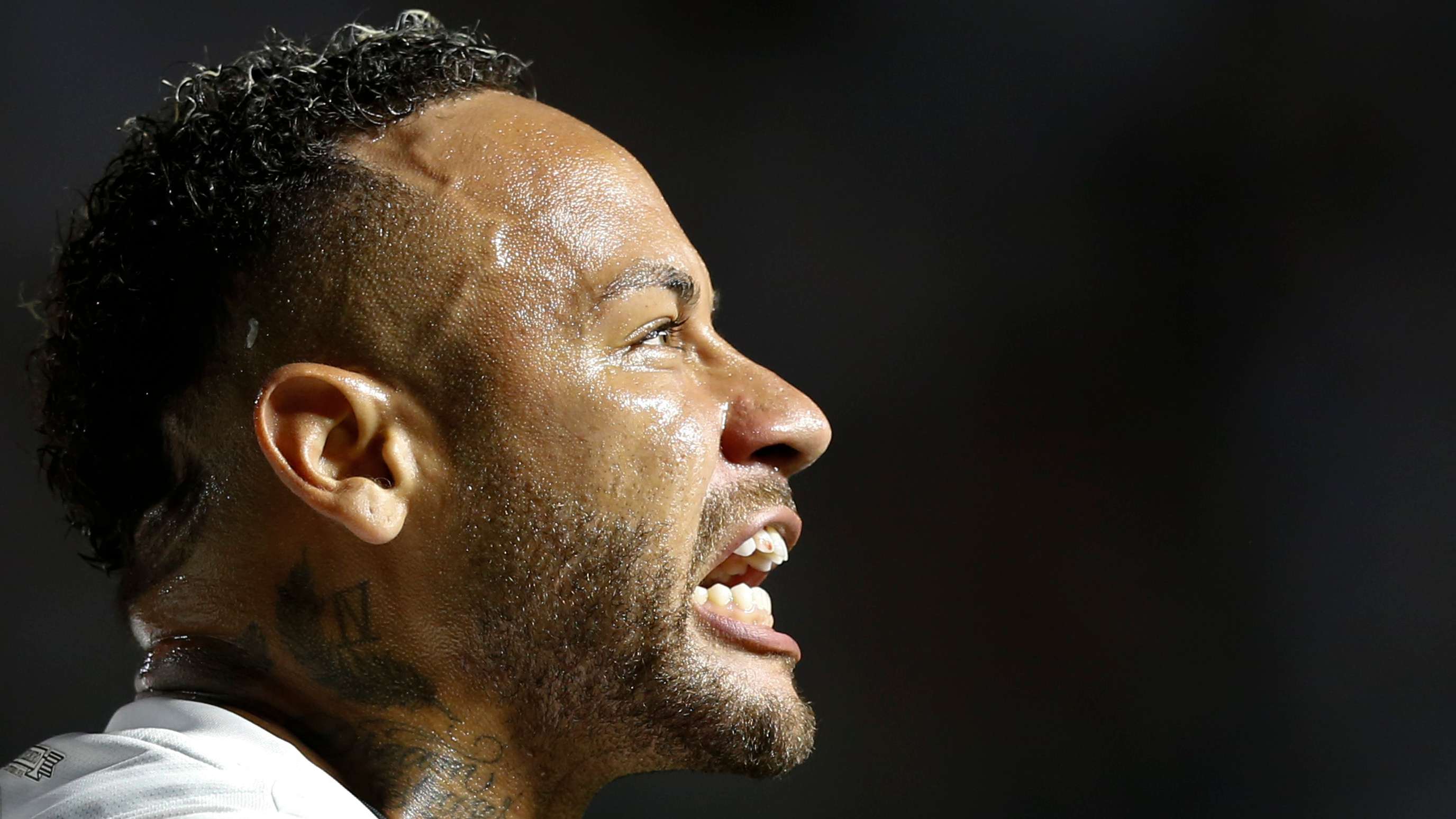 李璇：国足3月名单应该已在路上 伊万可能还会招年轻球员去集训.