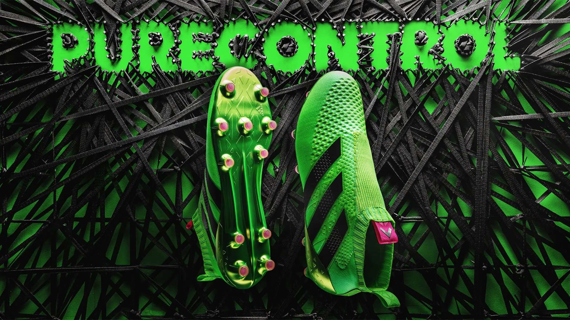 意甲第27輪卡利亞裏1-3尤文圖斯 C羅回應質疑上演帽子戲法.